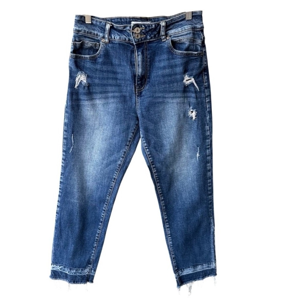 KanCan Jeans Pants High Rise Straight Distressed Medium Wash Raw Shadow Hem 28